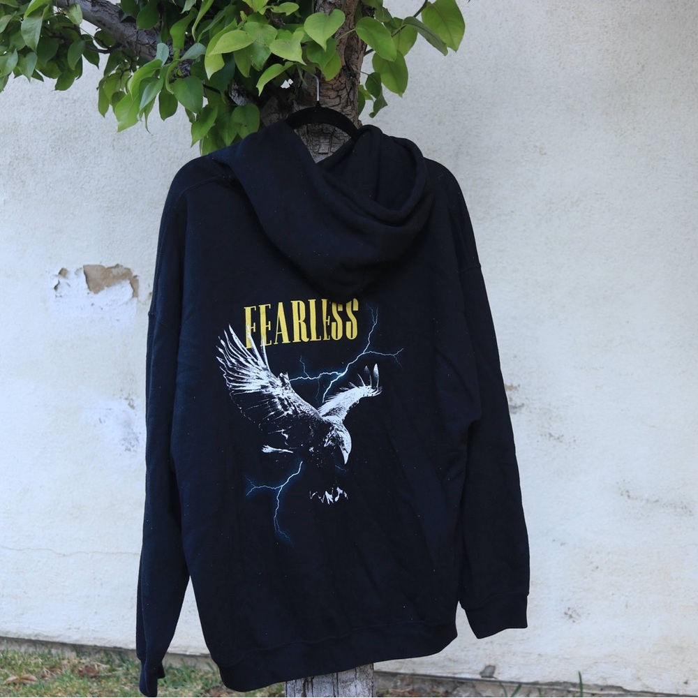 Black oversized hoodie fearless size large